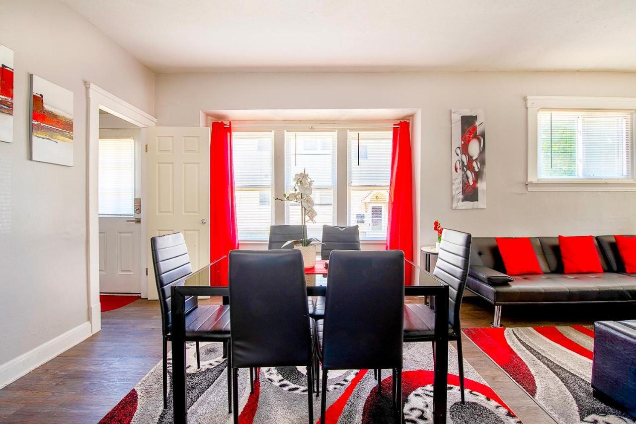 The Rubi Lounge - Spacious Brooklyn Centre Modern Escape Near Downtown With Parking, 300Mb Wifi & Self Check-In Cleveland Esterno foto