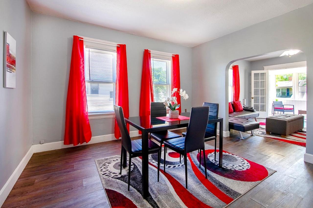 The Rubi Lounge - Spacious Brooklyn Centre Modern Escape Near Downtown With Parking, 300Mb Wifi & Self Check-In Cleveland Esterno foto